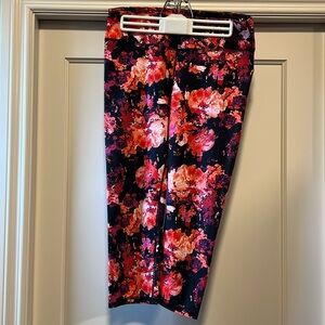 Fabletics floral Capri, size M